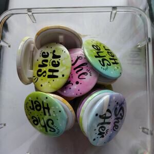 CUTE BRIGHT AND LIGHT PRIDE PRONOUN PIN BUTTONS